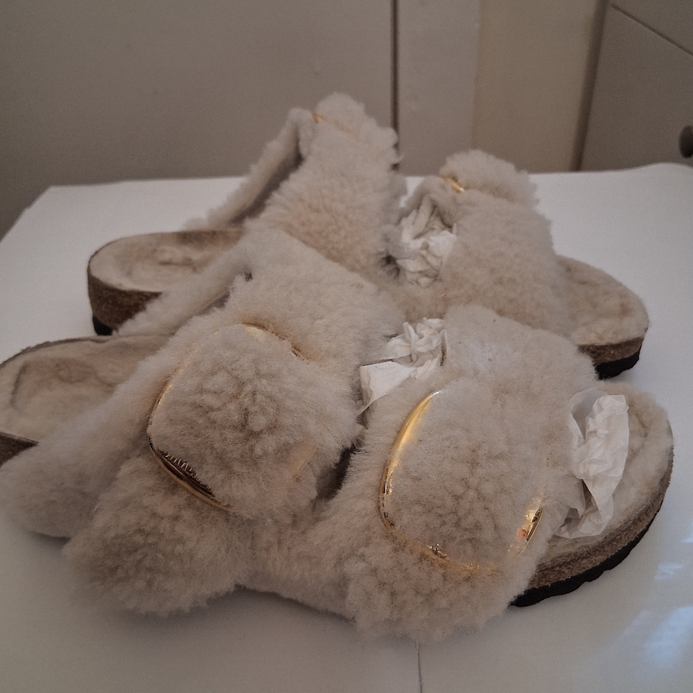 Preloved Birkenstock Arizona Teddy Big Buckle Sandals Gold Hardware  Size 41